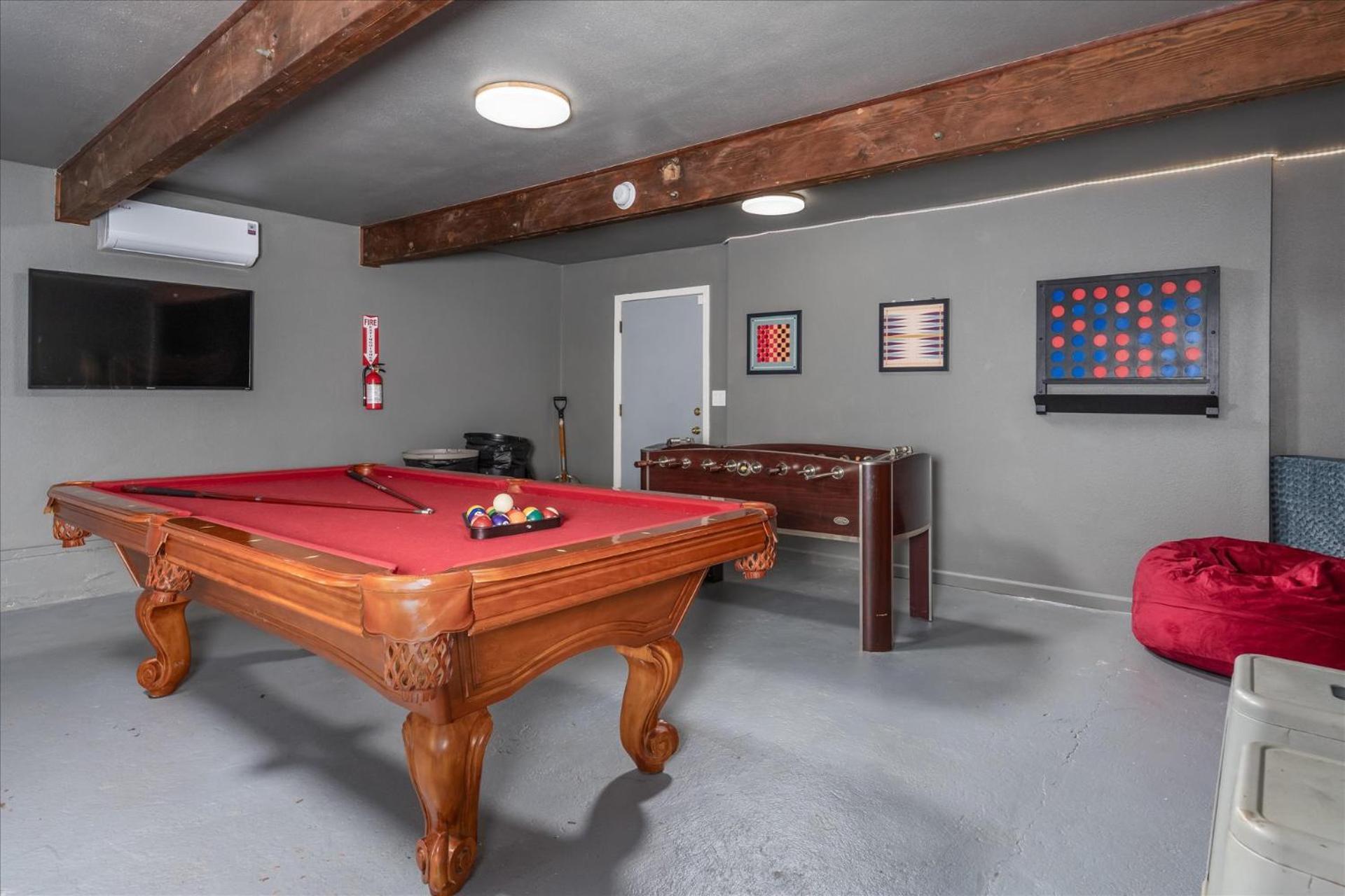 Vakantiehuis Yosemite Corner W New Game Room/hot Tub/ev *
